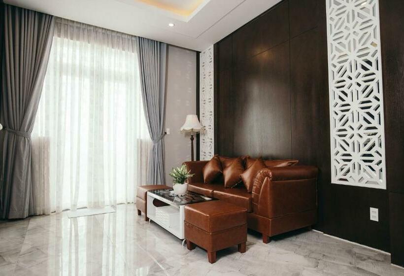 اتاق لوکس, Blue Star