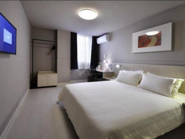 اتاق استاندارد با تخت بزرگ, Jinjiang Inn Jiuzhaigou Scenic Resort