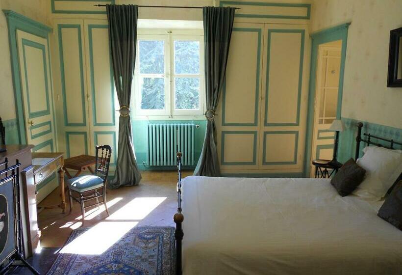اتاق لوکس, Chateau Des Poccards