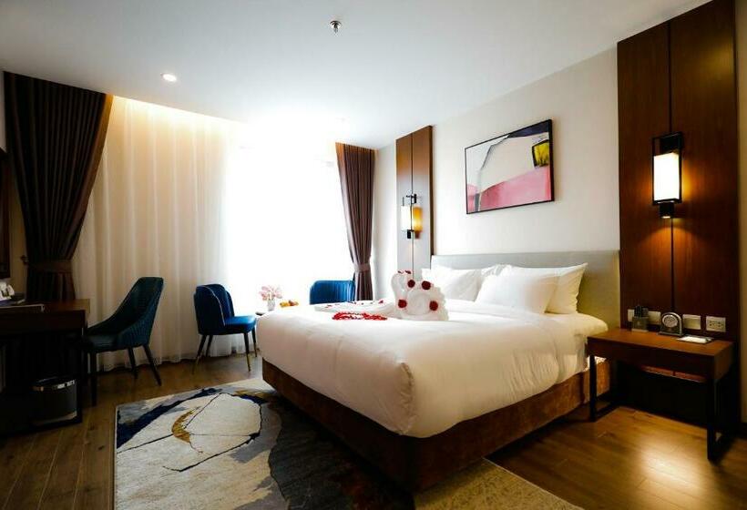 اتاق استاندارد با چشم‌انداز باغ, Grand Phoenix Hotel Bac Ninh