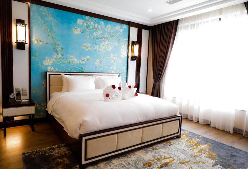 مجموعه ویستا شهر, Grand Phoenix Hotel Bac Ninh