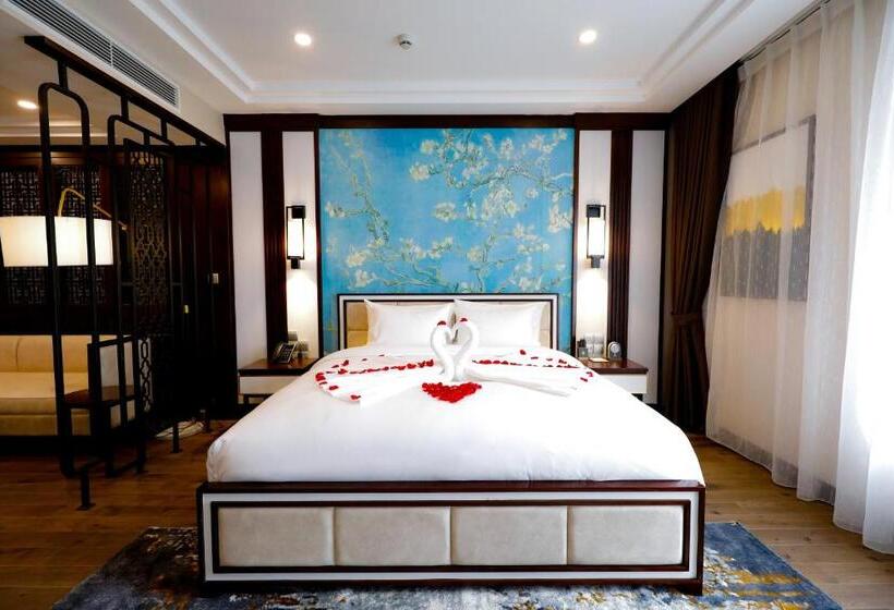 مجموعه ویستا شهر, Grand Phoenix Hotel Bac Ninh