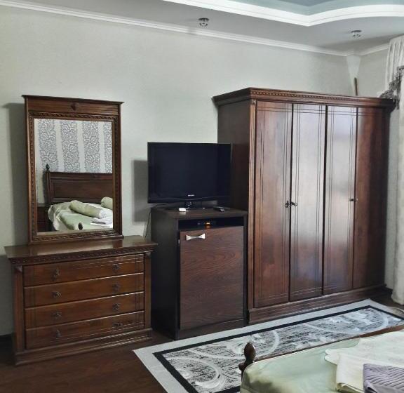 اتاق سوپریور, Kristall