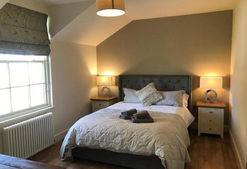 خانه 1 خوابه, Gate Lodge At Lough Erne Golf Village