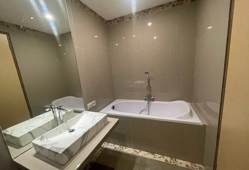 سوییت, Gm Guest House Canggu