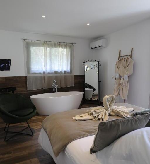اتاق پرستیژ, Hôtel Confidentiel Le Grecale