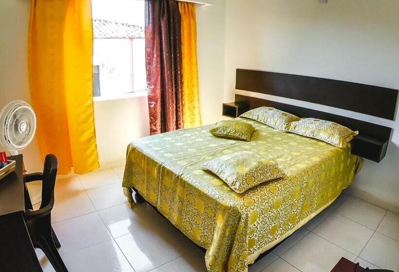 اتاق استاندارد یک نفره, Palms Central