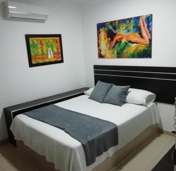 اتاق استاندارد یک نفره, Palms Central