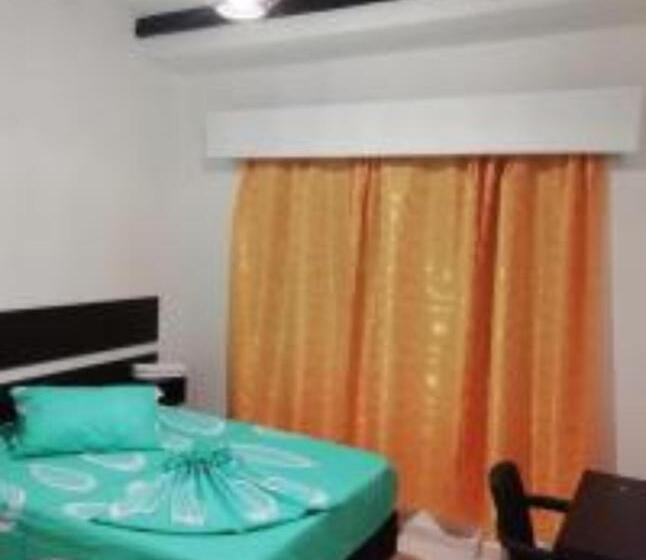 اتاق استاندارد یک نفره, Palms Central