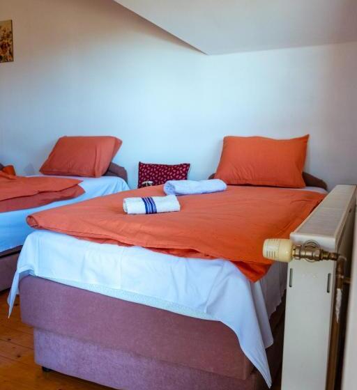 اتاق استاندارد سه نفره, Guesthouse Nevenko