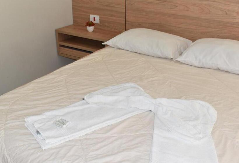 اتاق خانوادگی, Rai Hotel   By Up Hotel   Próximo A Prefeitura