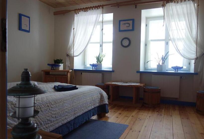 اتاق استاندارد, šturmų švyturys