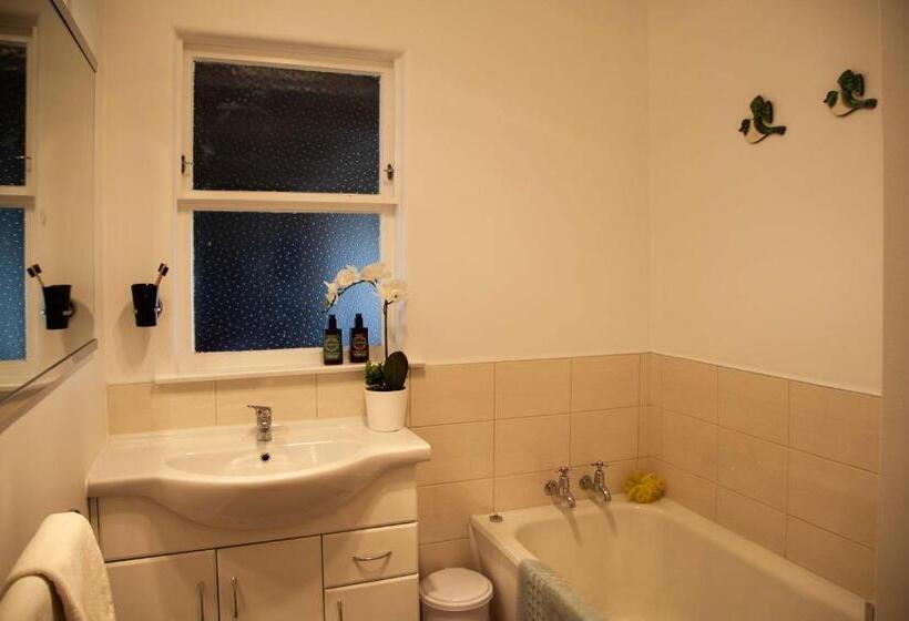 آپارتمان 1 خوابه, Languor B&b
