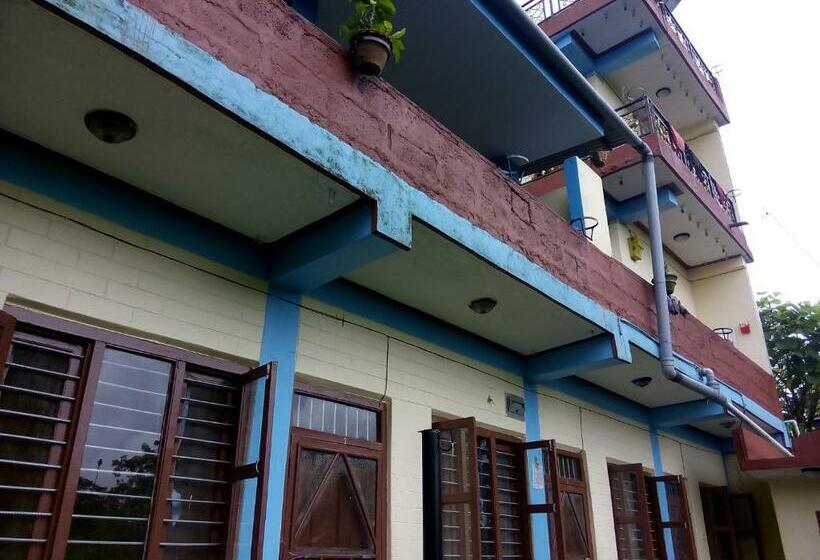 اتاق استاندارد با چشم‌انداز کوهستان, Begnas Coffee House &
