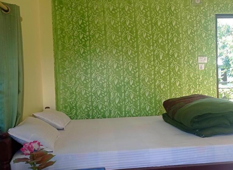 اتاق استاندارد با بالکن, Begnas Coffee House &