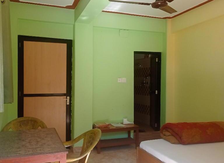 اتاق استاندارد, Begnas Coffee House &
