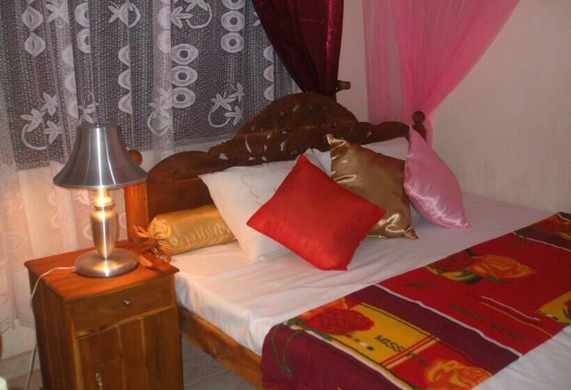 اتاق خانوادگی, Daffon Guest House