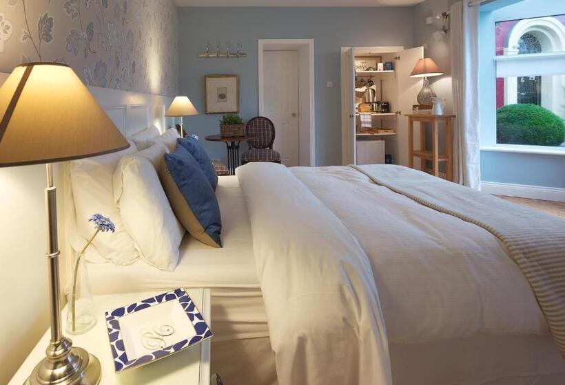 اتاق سوپریور با تخت بزرگ, Roseville Youghal   Luxury Accommodation