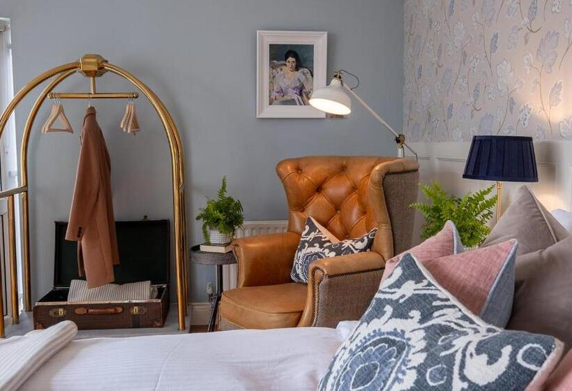اتاق سوپریور با تخت بزرگ, Roseville Youghal   Luxury Accommodation