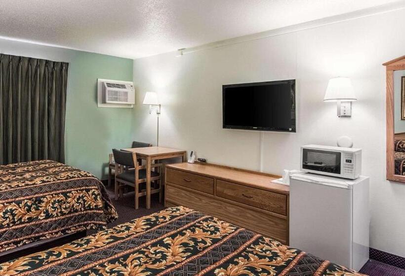 اتاق استاندارد با 2 تخت دوبل, Fergus Inn
