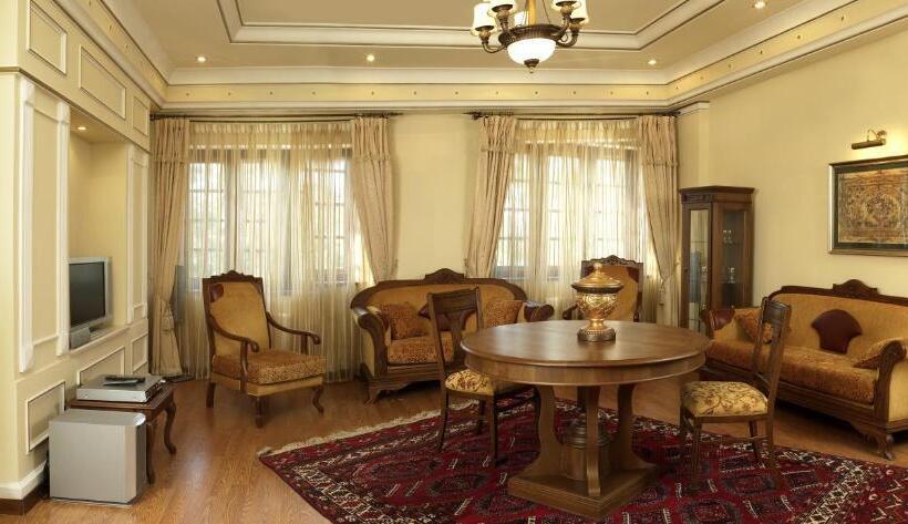 سوییت, Park Hotel Kokshetau