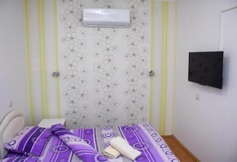 اتاق استاندارد, Guest House Ceca