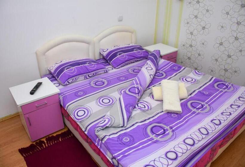اتاق استاندارد, Guest House Ceca