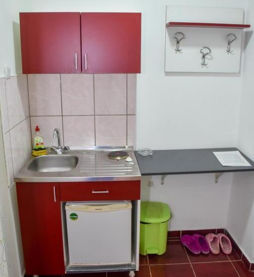 اتاق استاندارد, Guest House Ceca