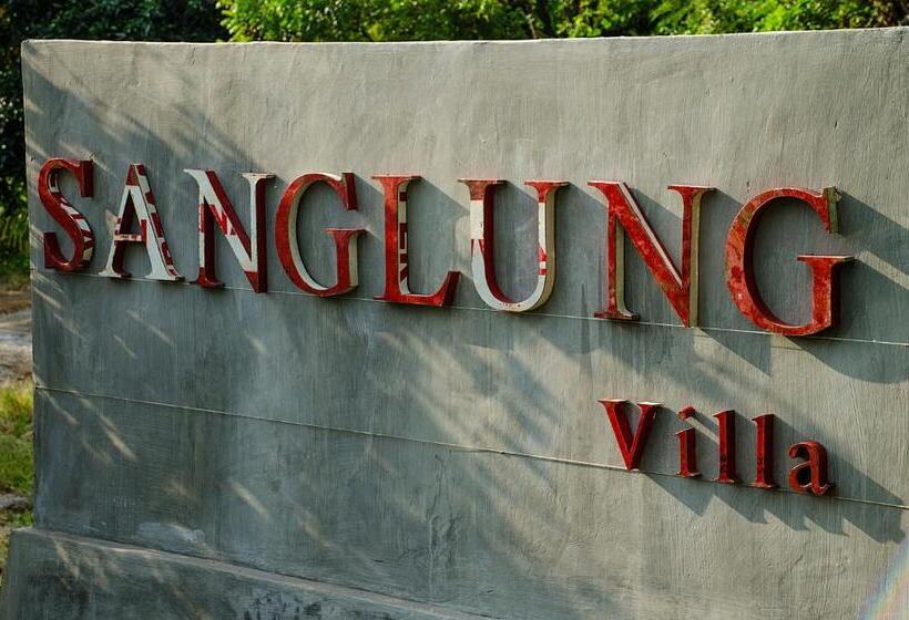 ویلای 2 خوابه, Sanglung Villas & Suites