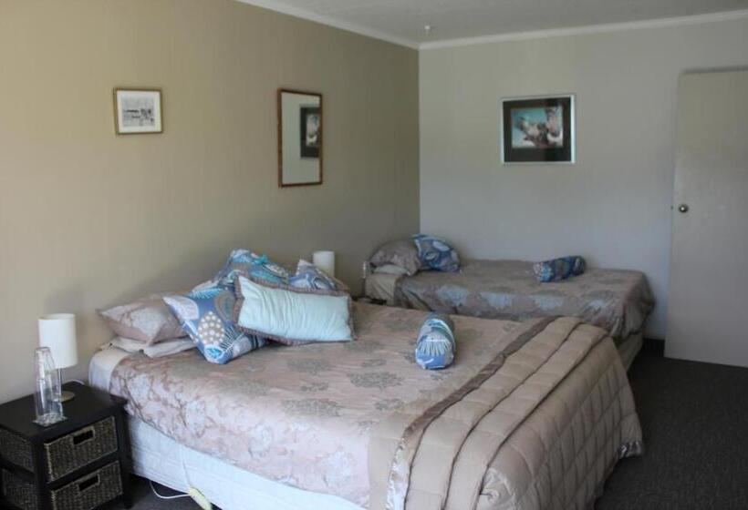 استودیوی استاندارد با چشم‌انداز دریا, Te Mahia Bay Resort
