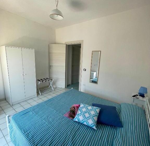 اتاق استاندارد چهار تخته, B&b Orizzonte Blu
