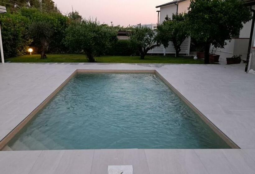 اتاق لوکس, Il Piccolo Principe Relais