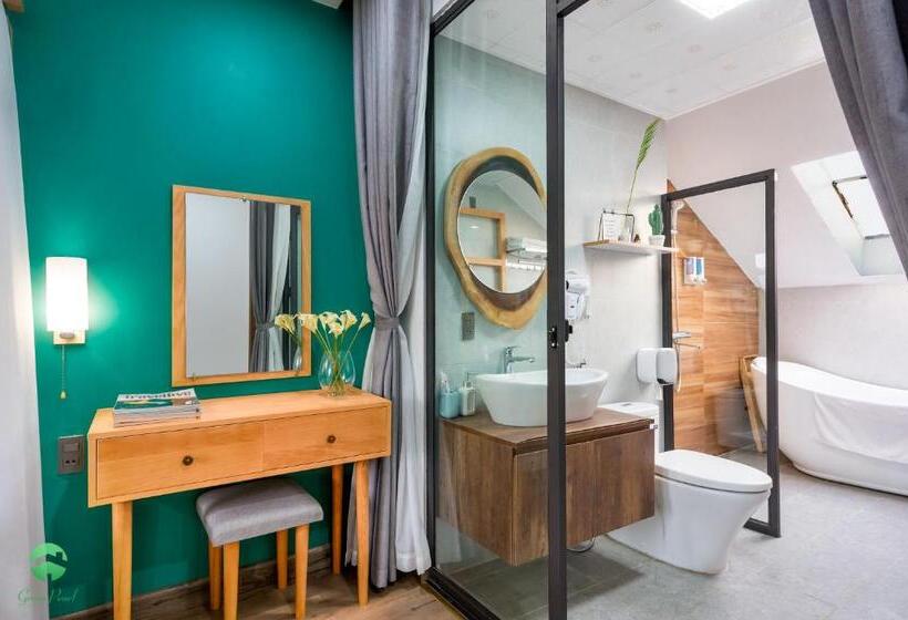 ویلای 1 خوابه با چشم‌انداز دریا, Green Pearl Villa Ha Long