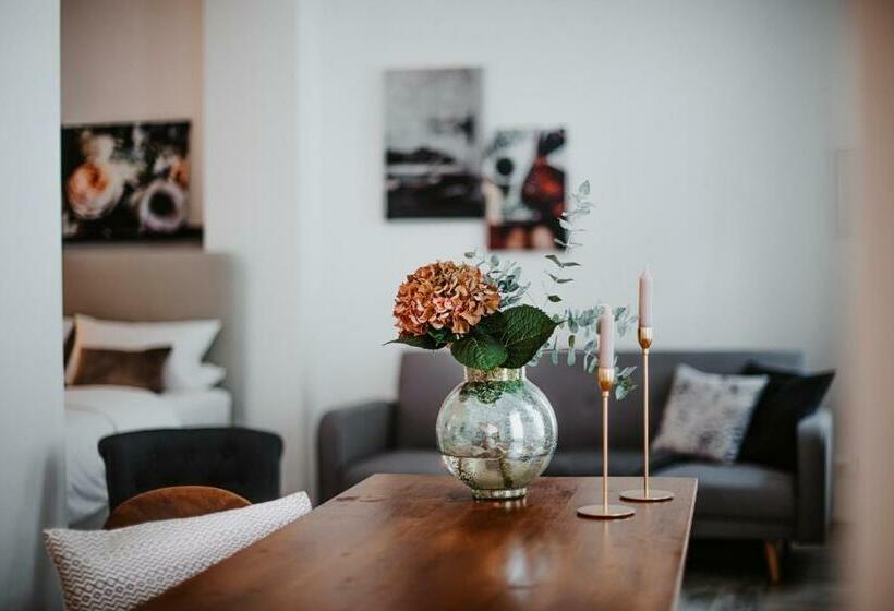 سوییت لوکس, The Loft Lodge   Suiten