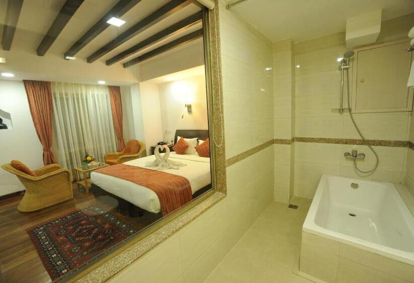 Deluxe Zimmer Kingsize Bett, Apsara Boutique