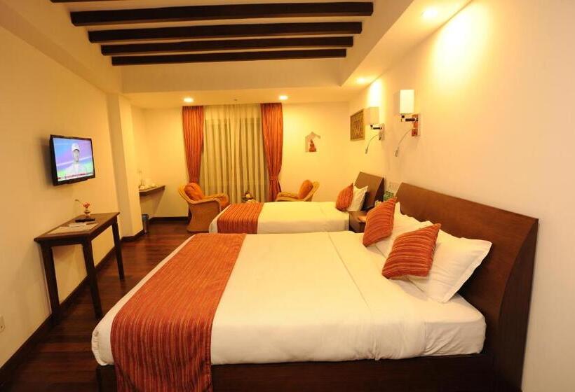 3 Bett Deluxe Zimmer, Apsara Boutique