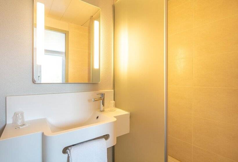 اتاق استاندارد چهار تخته, B&b Hotel Saint Jean De Maurienne