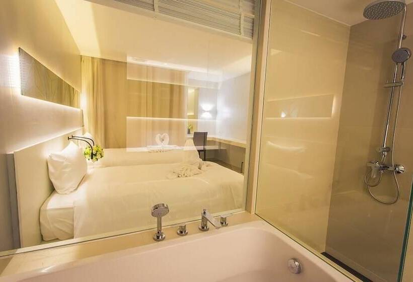 山景套房, Crystal Hotel Hat Yai
