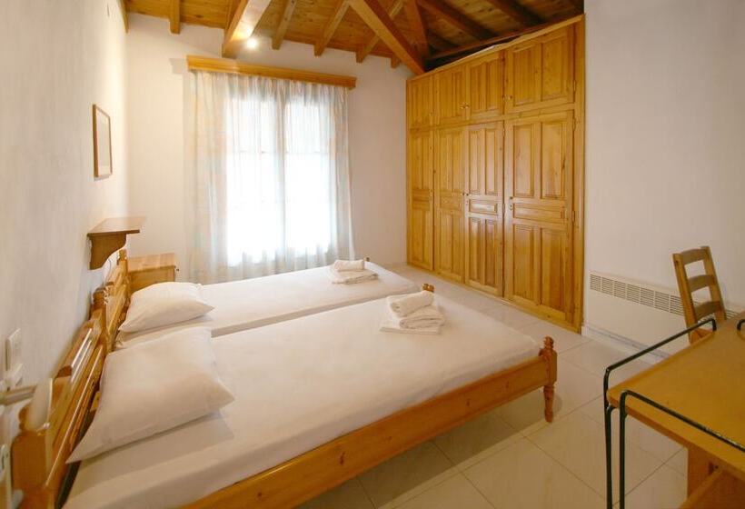 Superior suite with balcony, Eliza Skiathos