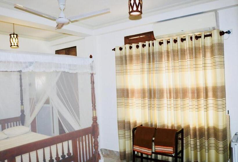 اتاق لوکس, Supun Villa