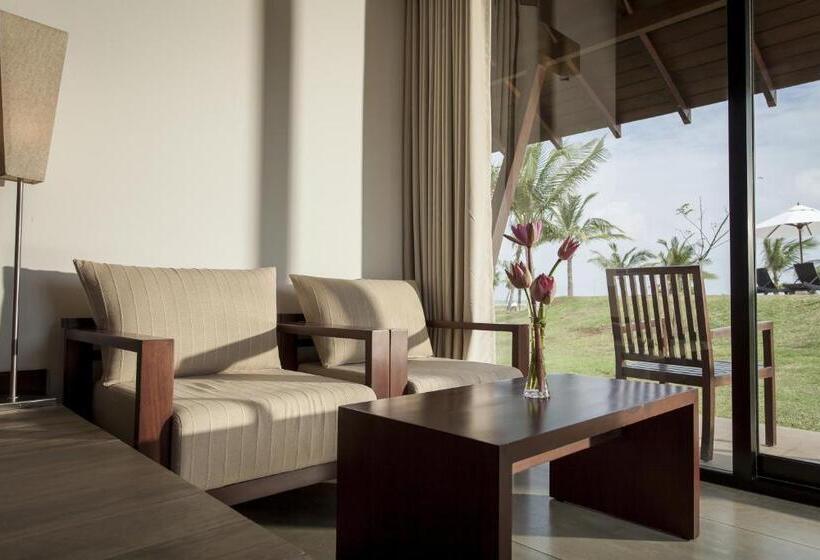 اتاق استاندارد با چشم‌انداز دریا, The Calm Resort & Spa