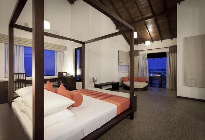 سوییت با چشم‌انداز دریا, The Calm Resort & Spa
