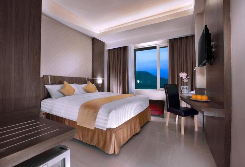 اتاق استاندارد با چشم‌انداز دریا, Aston Lampung City