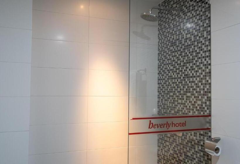 اتاق لوکس با تخت بزرگ, Beverly