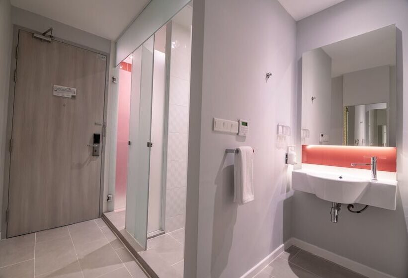 스탠다드 룸, Holiday Inn Express & Suites Johor Bahru By Ihg