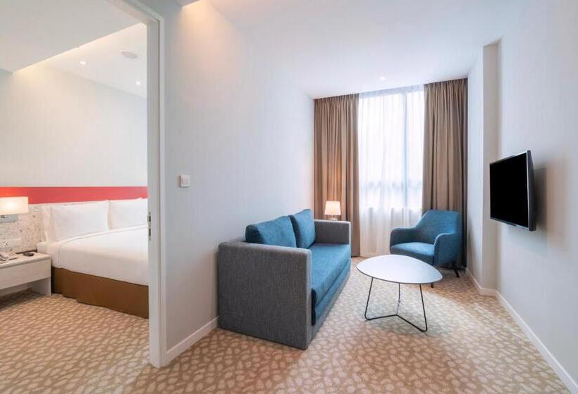 스위트, Holiday Inn Express & Suites Johor Bahru By Ihg