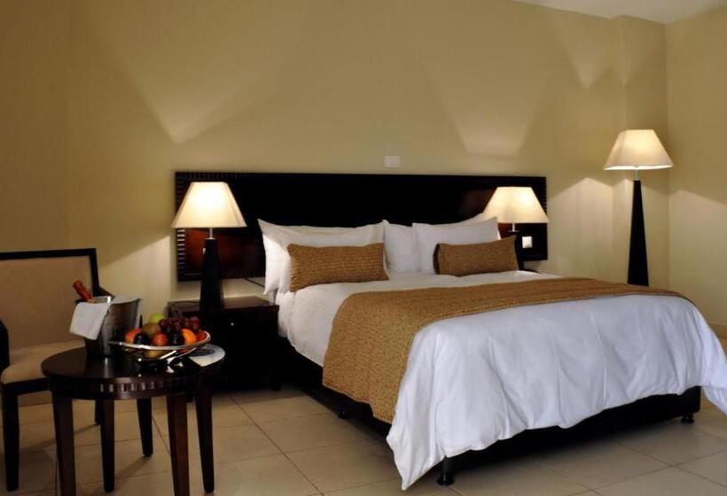 سوییت جونیور, Royal Kinshasa