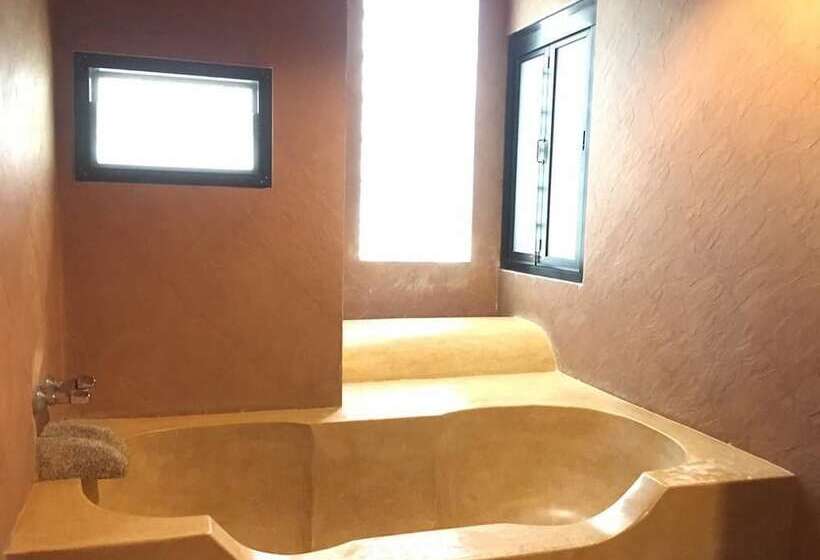 اتاق استاندارد, Tanisa Resort