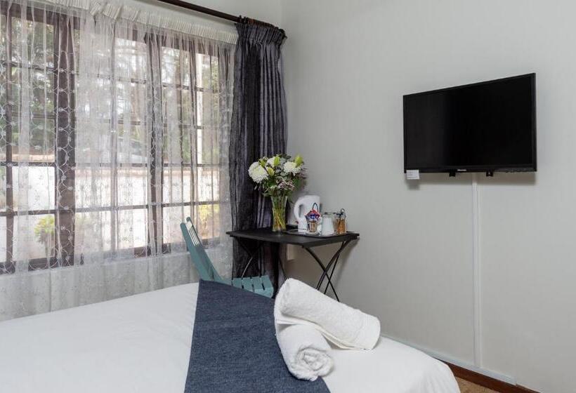 Номер Стандарт, Zesty Guesthouse