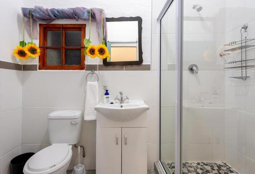 Шале 1 Спальня, Zesty Guesthouse